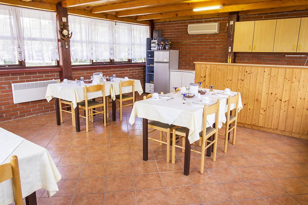 Pansion Maria Bed & Breakfast Задар Екстериор снимка