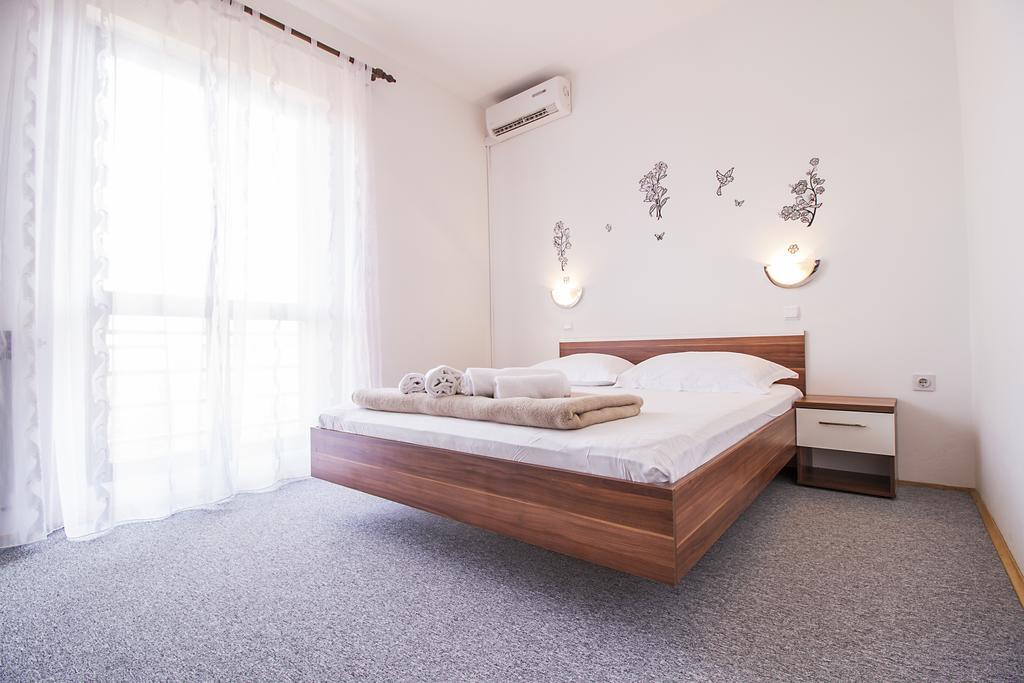 Pansion Maria Bed & Breakfast Задар Екстериор снимка
