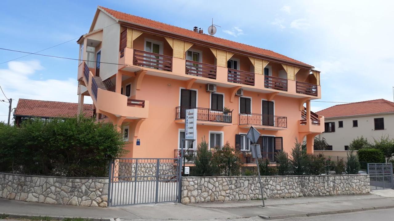 Pansion Maria Bed & Breakfast Задар Екстериор снимка